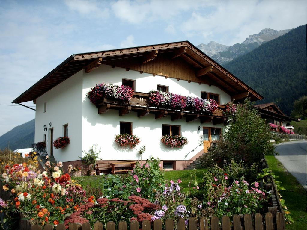Ferienwohnung Haas Maria Neustift im Stubaital Esterno foto