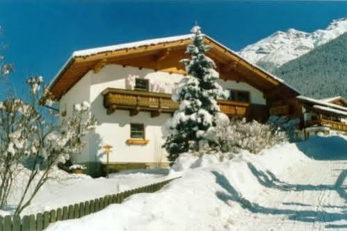 Ferienwohnung Haas Maria Neustift im Stubaital Esterno foto